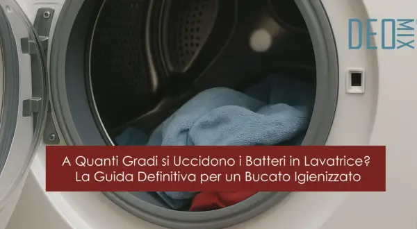 Interno di una lavatrice con panni blu e rossi. La guida definitiva per lavare giacche in lavatrice e igienizzare il bucato.